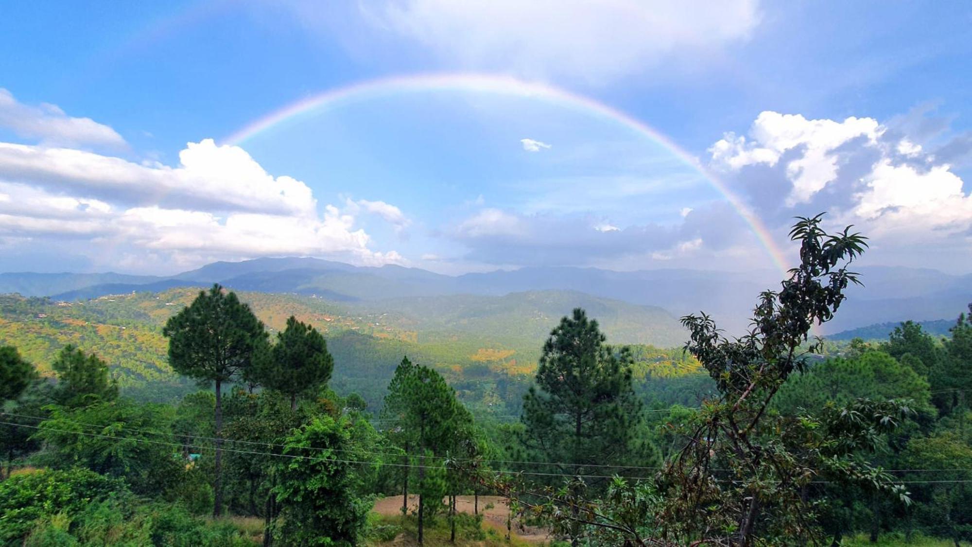 ホテル The Himalayan Heights Satya'S Kasardevi アルモラ エクステリア 写真